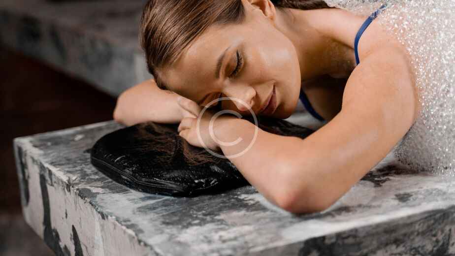 Custom Img 050 Copyright 924x520